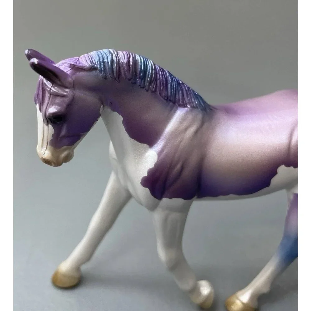 Breyer‎ Stablemates Series 6 Ultra Rare 2024 Chase Mystery Horse Surprise Purple